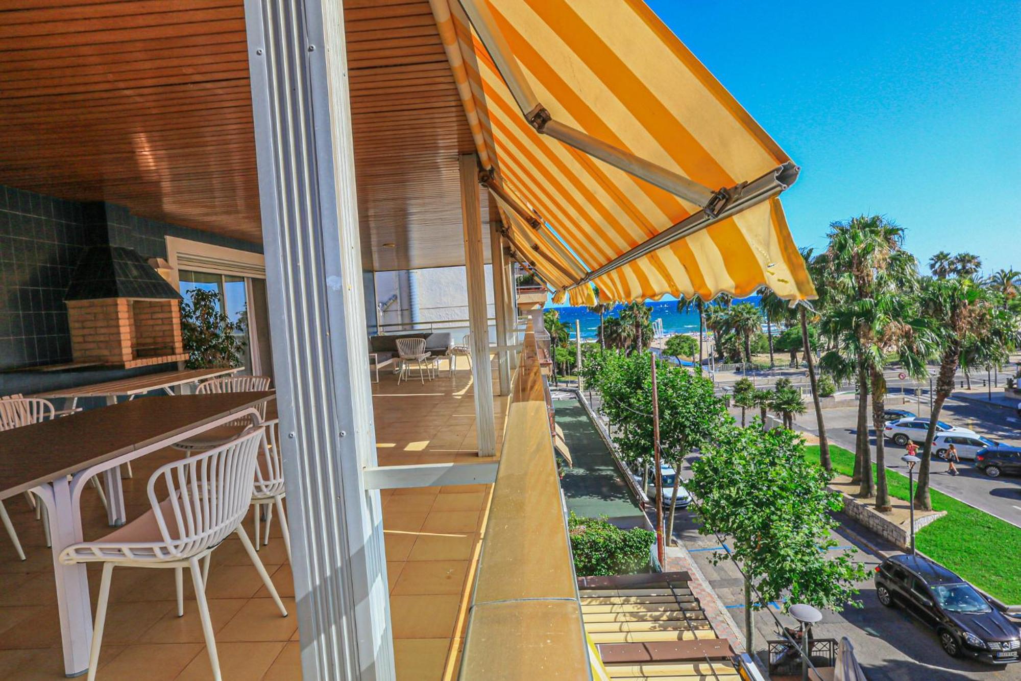 Litoral Costa Dorada - Aquarium Only Families Cambrils Exterior photo